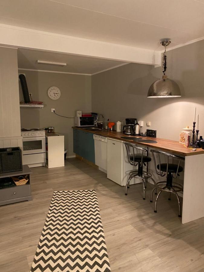 Lyngen, Mackay Appartment, Lyngen Lyngseidet Eksteriør billede
