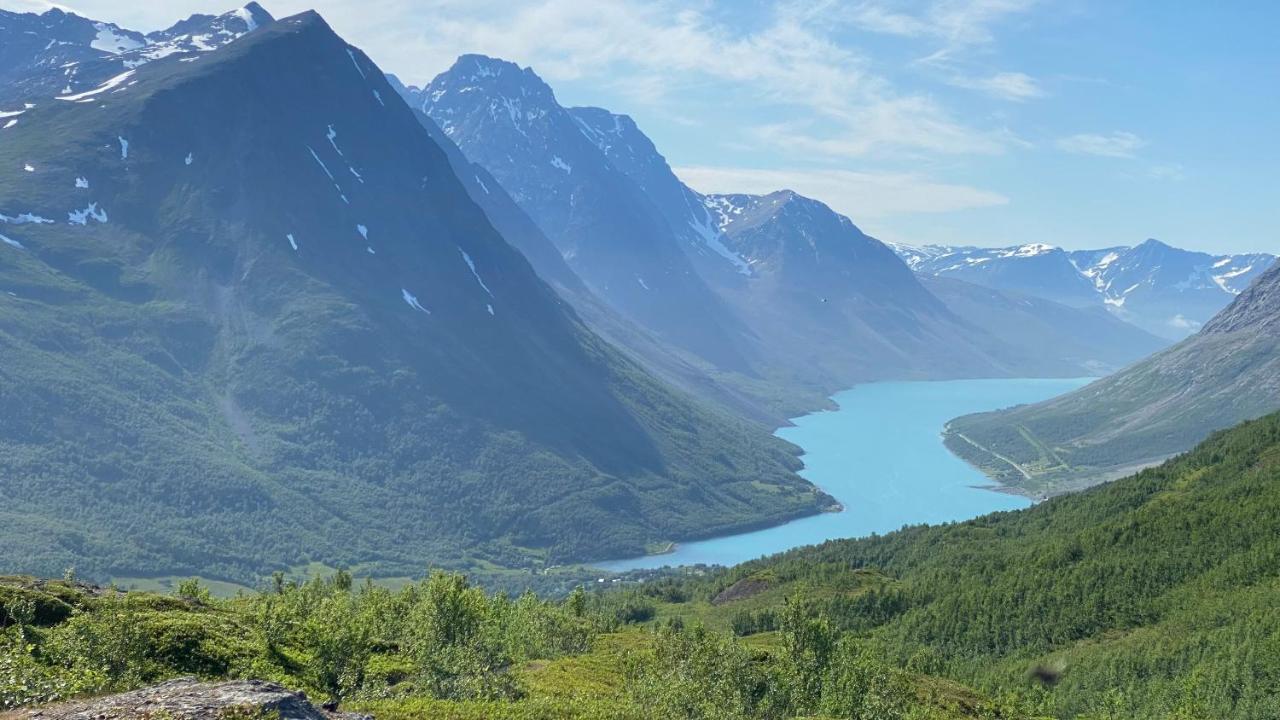 Lyngen, Mackay Appartment, Lyngen Lyngseidet Eksteriør billede